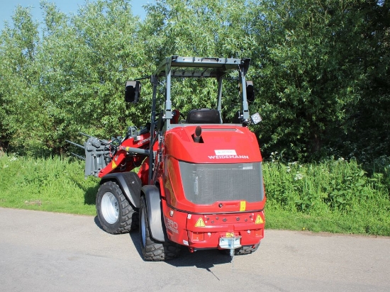 Picture of Weidemann 1390 Deluxe Articulated Loader