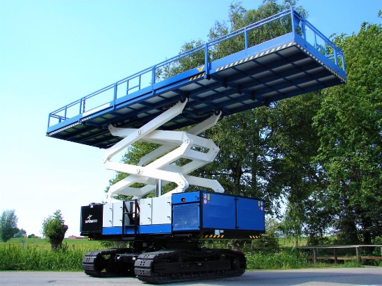 Picture of Top-Spin 900R Scissor Lift